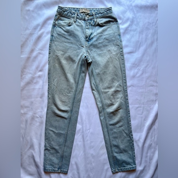 We The Free Lightwash Denim Mom Jeans 24 - Picture 3 of 11